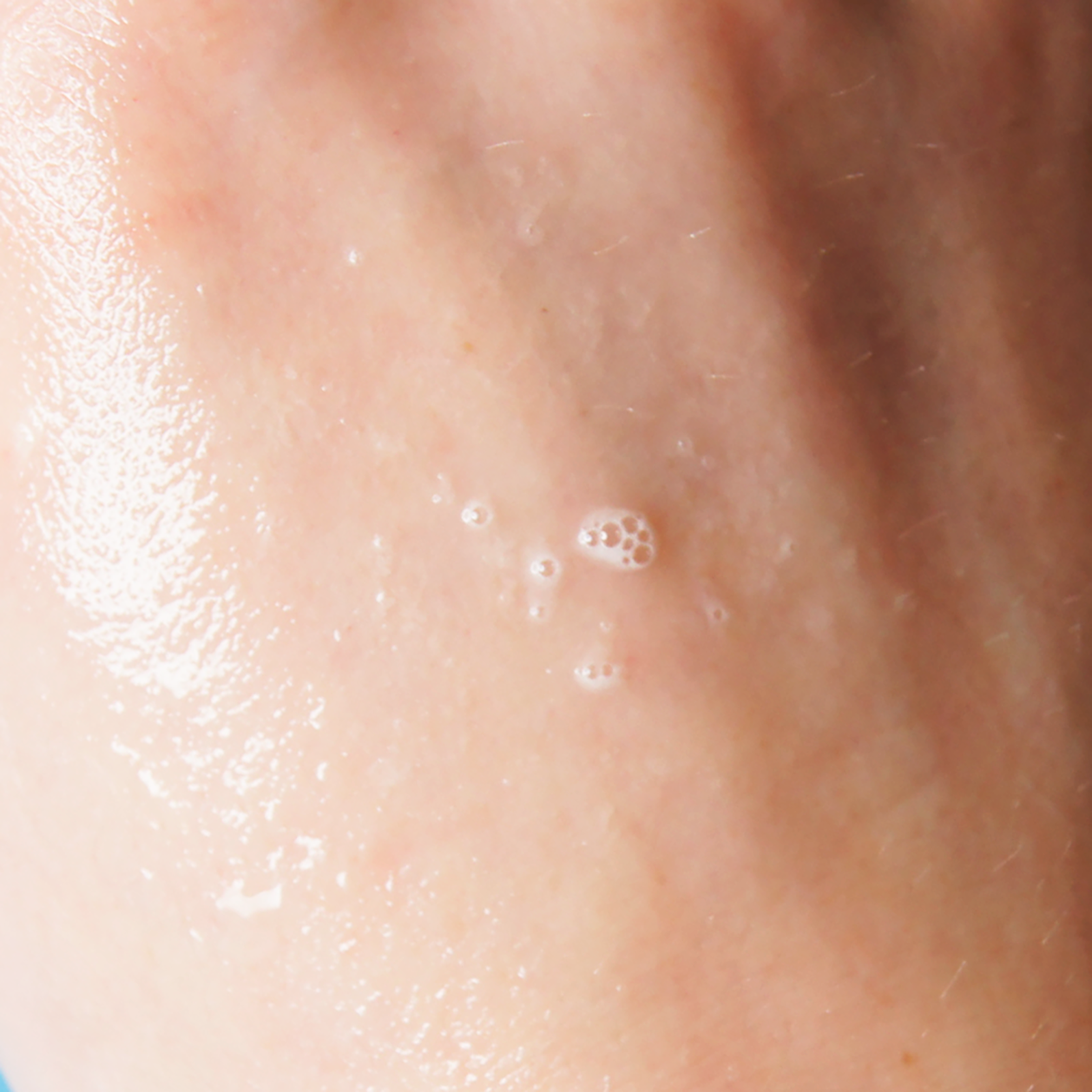 Vitis Vinifera Rejuvenating Essence - Enbacci Skincare